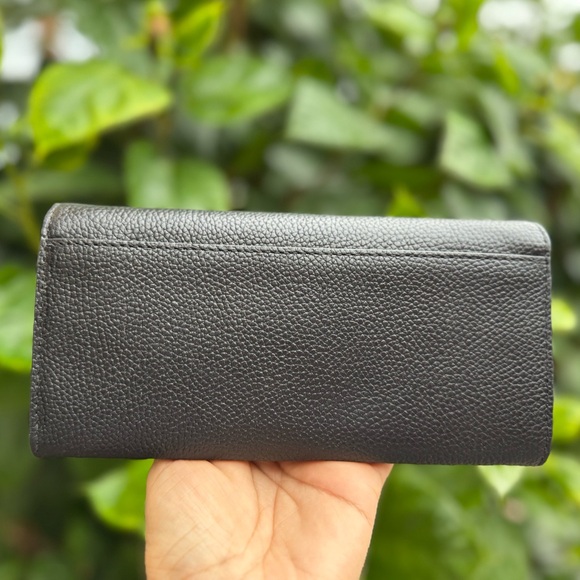 Michael Kors Jet Set Travel LG Carryall Wallet Black - Picture 2 of 9